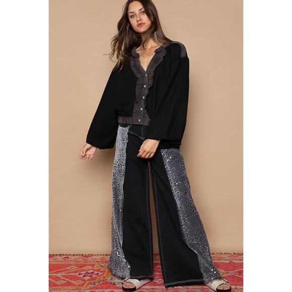 POL Floral Sequin & Velvet Side Stripe Wide Leg Jeans - Picture 9 of 14